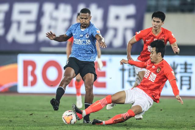 Shams：勇士不愿出约4首轮筹码而错失杰伦 本可借此吸引老詹加盟